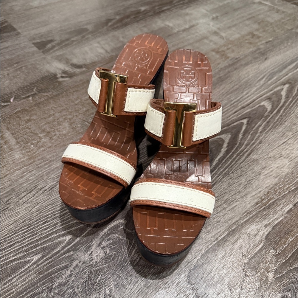 Tory Burch Resort Wedges